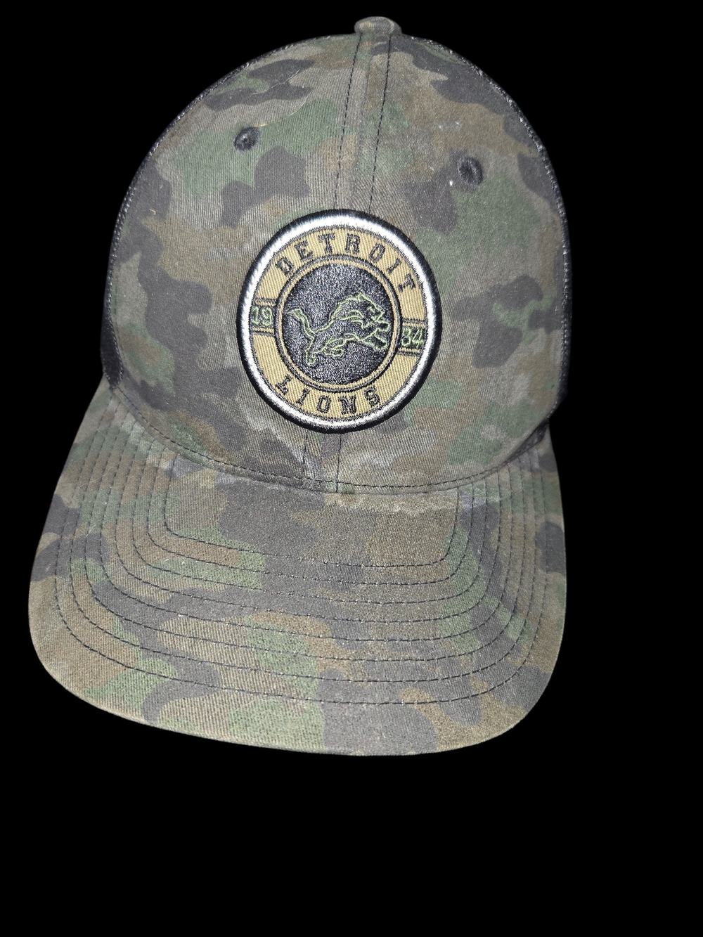 Detroit Lions Camo Hat in Green and Black